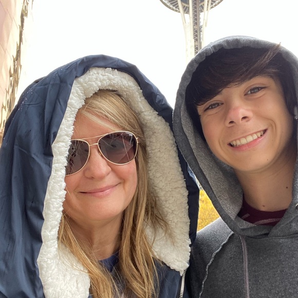 Meet your Posher, Beth - Picture 7 of 8